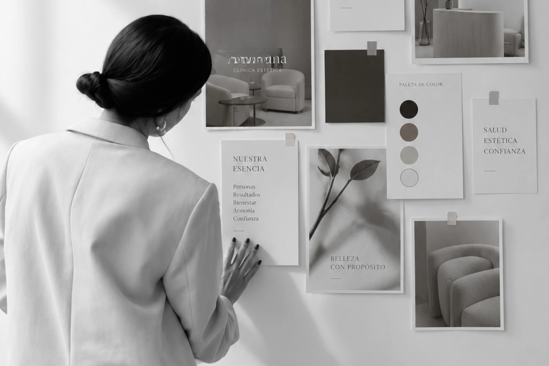 Reposicionamiento — rebranding de clínicas por Aura Brand Design